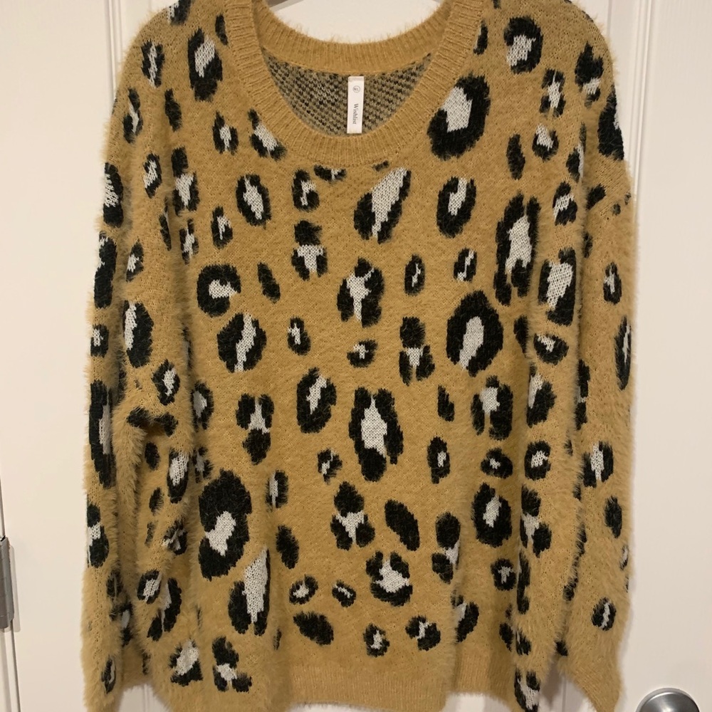 Wishlist Oversized Leopard Sweater